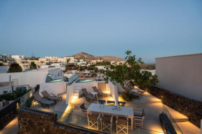 NEW Yiota Collection 3 Suites & 3 Prive Jacuzzi